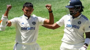 Yashaswi Jaiswal: ಕೇವಲ 32 ರನ್ಗಳಿಸಿದ್ರೂ ವಿಶೇಷ ದಾಖಲೆ ಬರೆದ ಯಶಸ್ವಿ ಜೈಸ್ವಾಲ್! ಈ ಗೌರವಕ್ಕೆ ಪಾತ್ರರಾದ 3ನೇ ಭಾರತೀಯ | ಕ್ರೀಡಾ ಸುದ್ದಿ | ACTPnews