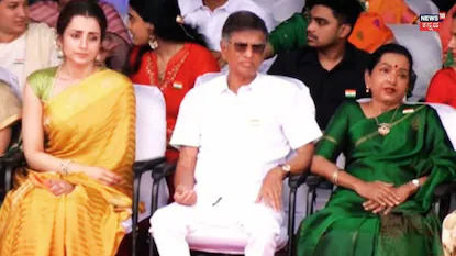 Trisha-Vijay: ತ್ರಿವರ್ಣದಲ್ಲಿ ರೆಡಿಯಾಗಿ ಬಂದ ವಿಜಯ್ ಅಪ್ಪ-ಅಮ್ಮ-ತ್ರಿಶಾ | Trisha vijay parents sa chandrashekhar and shobha seen in tricolor | | ACTPnews