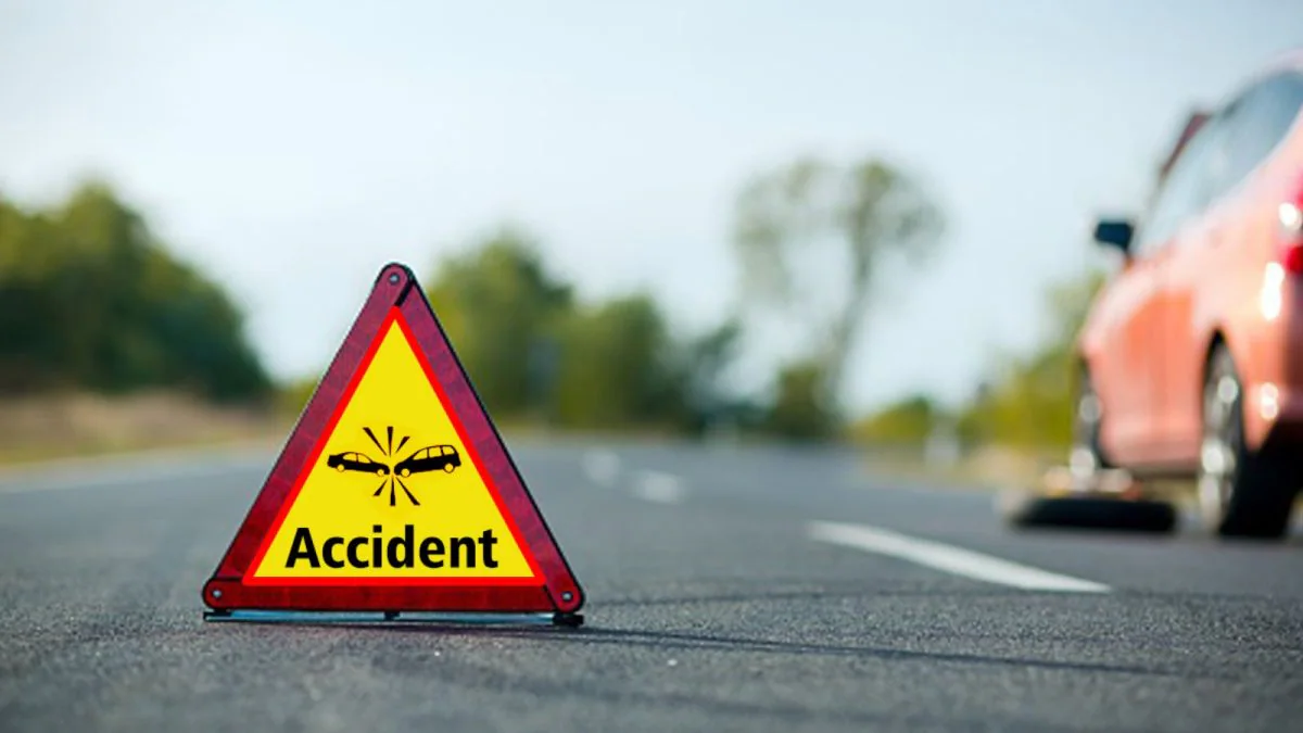 Bus Accident: ನಿಂತಿದ್ದ ಲಾರಿಗೆ ಕೇರಳ ಯಾತ್ರಿಕರ ಪ್ರವಾಸಿ ಬಸ್ ಡಿಕ್ಕಿ, 23 ಜನರಿಗೆ ಗಾಯ | ರಾಷ್ಟ್ರೀಯ ಮತ್ತು ಅಂತಾರಾಷ್ಟ್ರೀಯ ಸುದ್ದಿ | ACTPnews