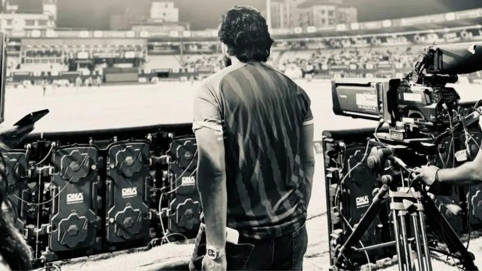 First Indian Actor Who Charge 1 Crore, Megastar Chiranjeevi, Chiranjeevi remuneration, first actor 1 crore salary, Bigger Than Bachchan, Chiranjeevi movies, highest paid actor, Guinness World Records, 1 करोड़ रुपये फीस लेने वाले पहले भारतीय एक्टर, मेगास्टार चिरंजीवी, चिरंजीवी की फीस, 1 करोड़ सैलरी पाने वाले पहले एक्टर, बच्चन से भी बड़े, चिरंजीवी की फिल्में, सबसे ज़्यादा फीस पाने वाले एक्टर, गिनीज़ वर्ल्ड रिकॉर्ड्स